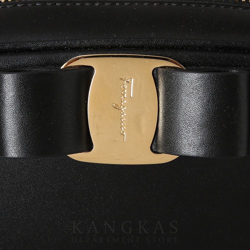 FERRAGAMO(USED)페레가모 바라보우 카메라백